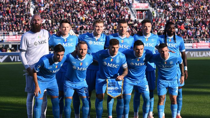 BOLOGNA, ITALY - NOVEMBER 09: Napoli players pose for a photo prior to the Serie A match between Bologna FC 1909 and SSC Napoli at Renato Dall'Ara Stadium on November 09, 2025 in Bologna, Italy. (Photo by Alessandro Sabattini/Getty Images) Bookmaker online 2025: migliori quote e bonus attivi - immagine 1