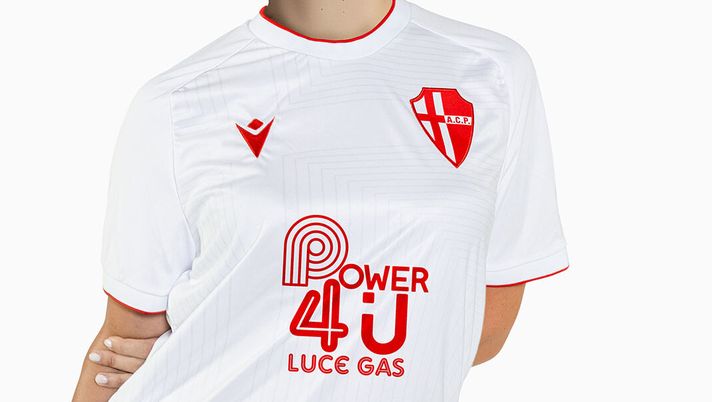 Padova, ecco la nuova prima maglia biancoscudata by Macron - immagine 1