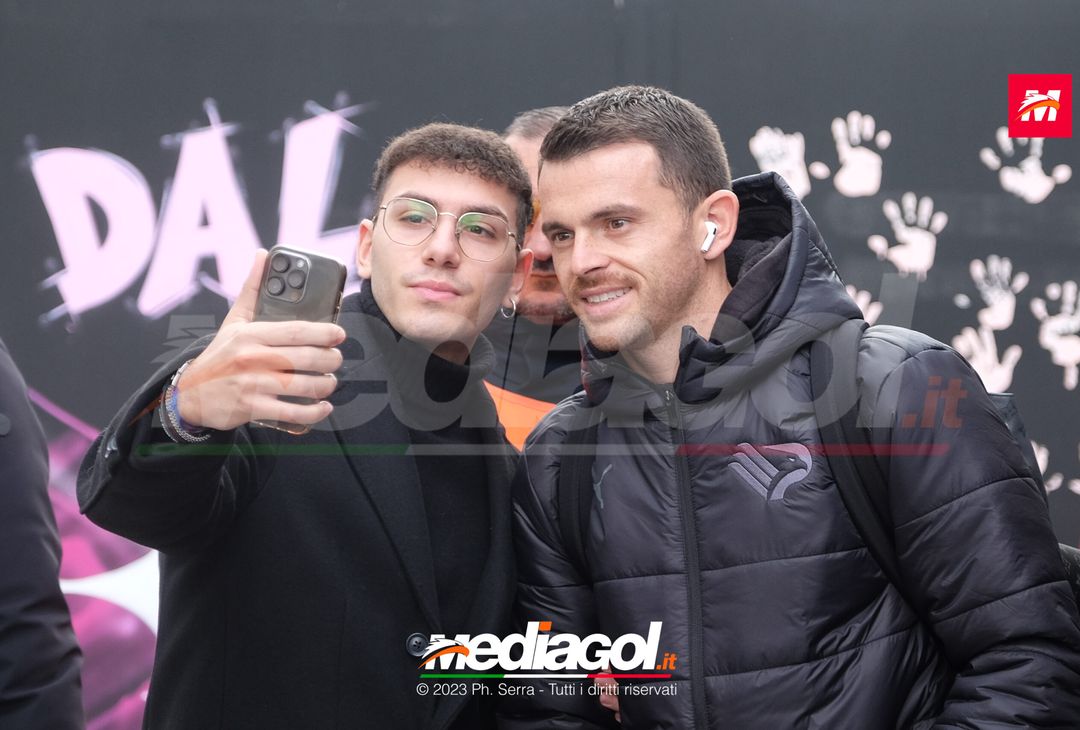 FOTO Parma-Palermo, il Palermo in partenza dal ‘Renzo Barbera’ (GALLERY) - immagine 41