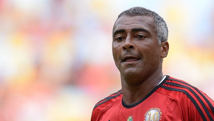 Romario torna in campo a 58 anni: “Giocherò con mio figlio” Romario torna in campo a 58 anni: “Giocherò con mio figlio” - immagine 1