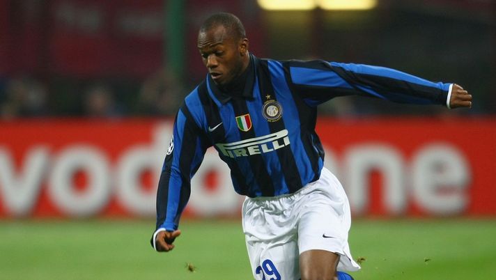 Inter, buon compleanno a Suazo: il messaggio di auguri sui social nerazzurri - immagine 1