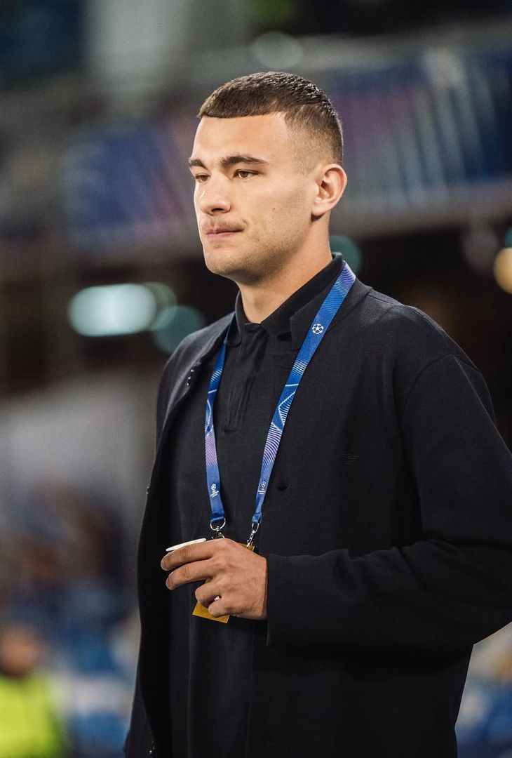 Gli azzurri sul campo del Maradona con tutto il loro stile per la notte di Champions - immagine 3