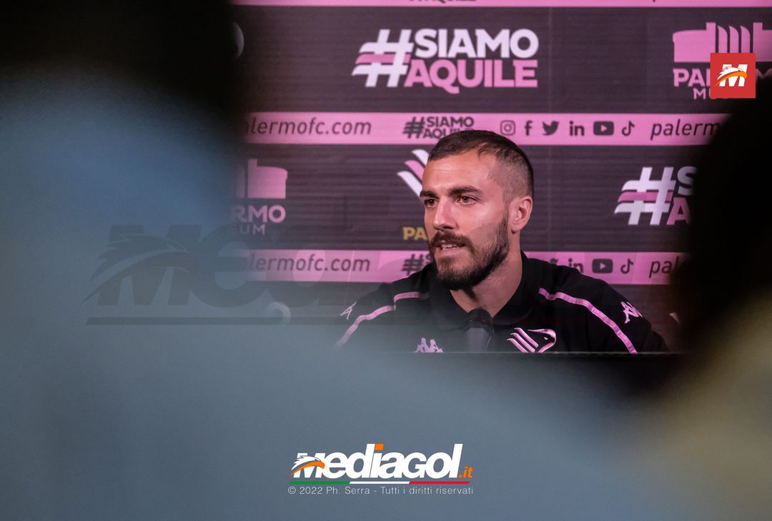 FOTO RITIRO PALERMO, la conferenza stampa di Nicola Valente (Gallery) - immagine 39