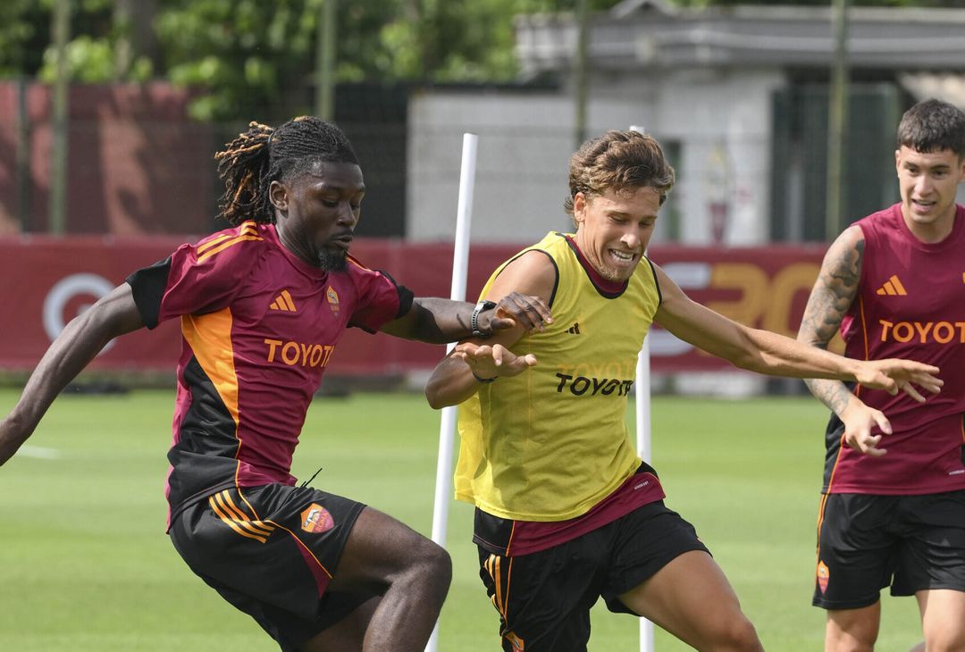 Raduno Roma, le immagini dei primi test fisici a Trigoria- FOTO GALLERY - immagine 11