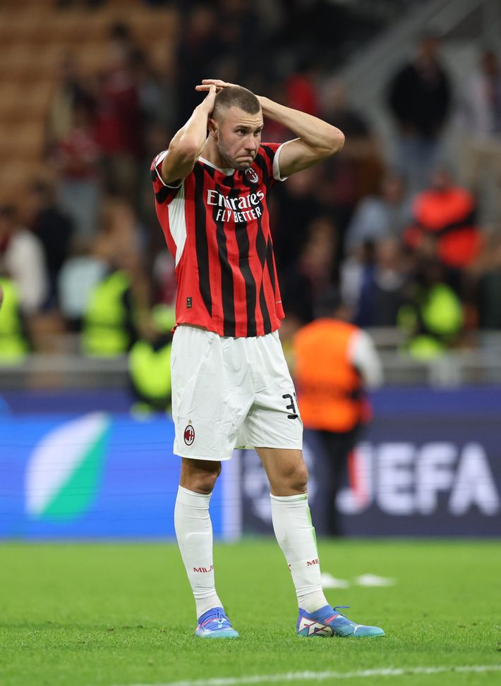 Pavlovic: “Il calcio al Milan e in Serie A è veramente strano, diverso da come gioco io”- immagine 6