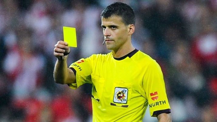 Fiorentina-Viktoria Plzen, un arbitro spagnolo dirigerà il match - immagine 1