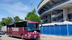 Video – L’arrivo allo stadio del pullman del Torino
