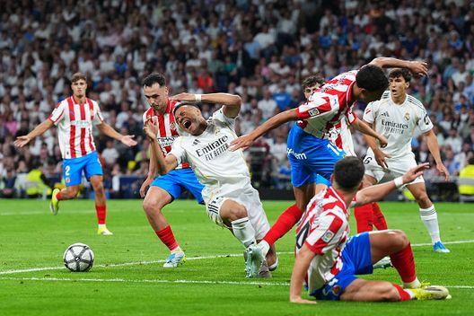 Real Madrid, è ancora rabbia per il rigore negato: il Barcellona scappa- immagine 2