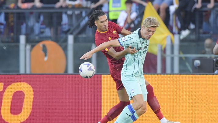 Hojlund: “Smalling intelligente e veloce. È il difensore che mi ha dato più problemi” - immagine 1