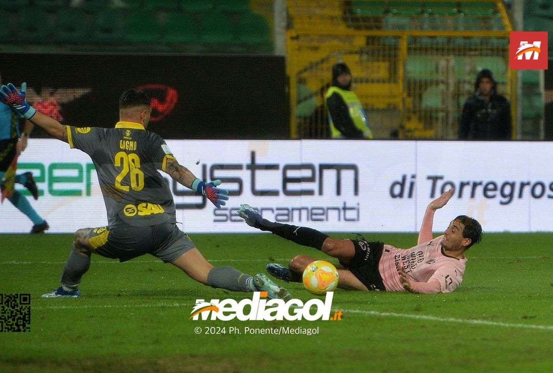 FOTO Palermo-Modena 4-2, 21ª giornata Serie B 2023-2024 (GALLERY) - immagine 14
