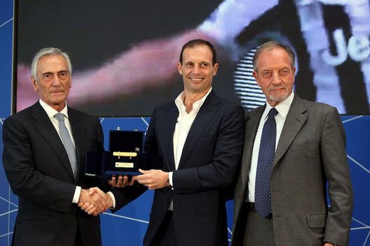 Galeone: “Materazzi non mi piaceva. Allegri? Io incantato dalla bellezza di…”- immagine 3