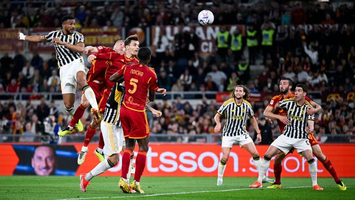 Roma, ora la difesa soffre. E con Bremer sono 12 i gol subiti di testa - immagine 1