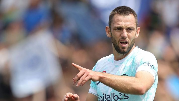 Biasin: “Il rinnovo di De Vrij con l’Inter vale un sacco: ecco i motivi” - immagine 1