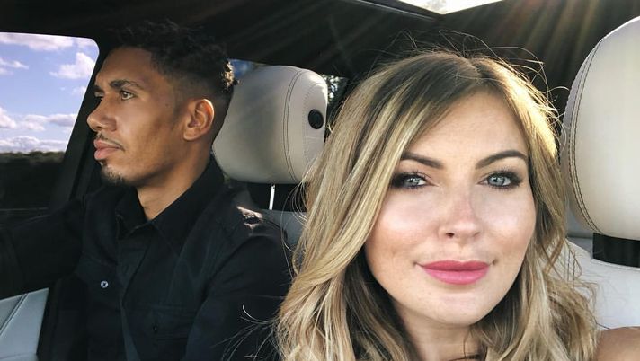 Instagram Sam Smalling La moglie di Smalling saluta Roma: “Siamo tristi. Non vi dimenticheremo mai” - immagine 1
