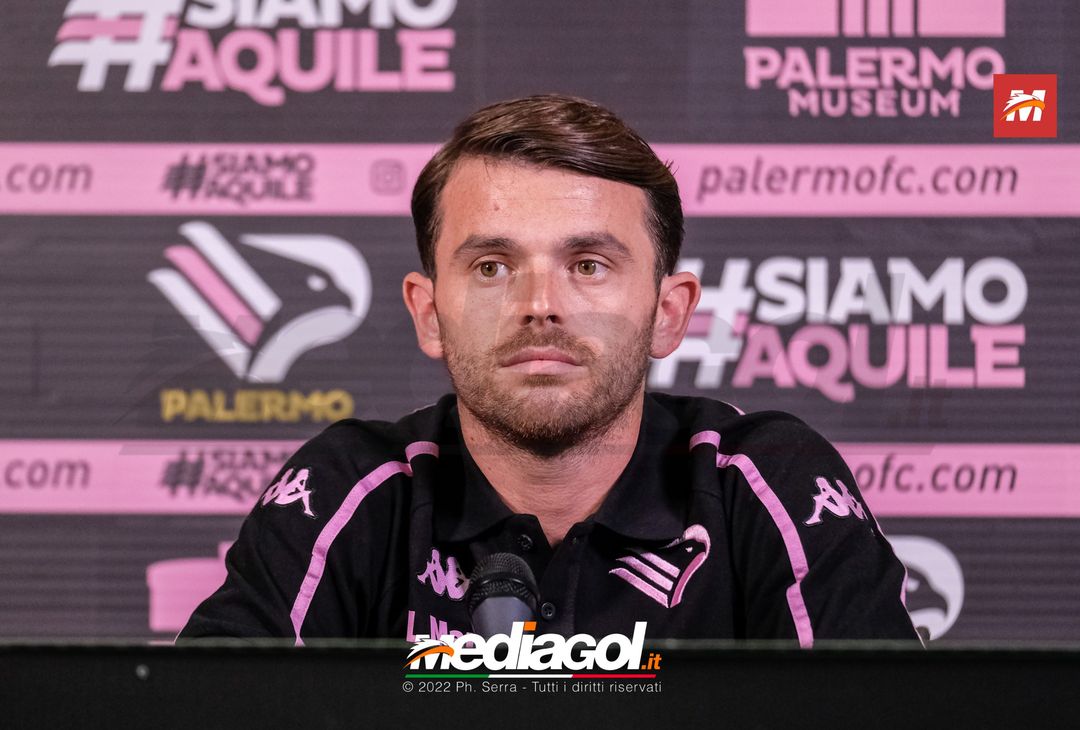 FOTO RITIRO PALERMO, Matteo Brunori in conferenza stampa (Gallery) - immagine 24