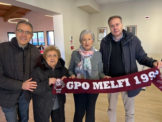 Il Toro Club Melfi dona generi alimentari ad una mensa di Matera- immagine 2