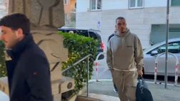 Lazio, Ibrahimovic è arrivato in clinica per le visite mediche di rito – VIDEO