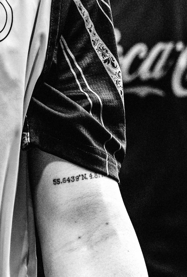 Ritorni, stelle ai i box ed esultanze: i suggestivi scatti di Napoli-Lecce – LE FOTO - immagine 2