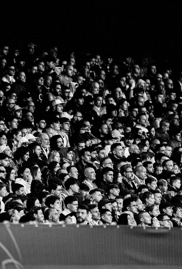 L'estasi per la prestazione di Kevin De Bruyne e la gioia per la doppietta messa a referto da Rasmus Hojlund: due sentimenti positivi (e cardini) rappresentati alla perfezione dal riassunto 'in bianco e nero' di Napoli-Sporting Lisbona realizzato dall'admin dell'account Instagram della compagine partenopea.