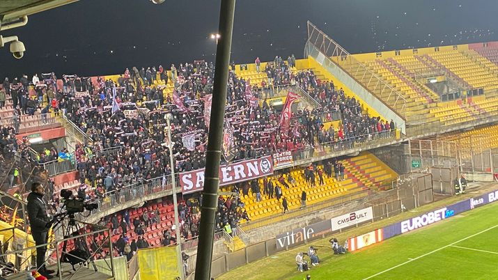 tifosi della Salernitana Serie C, Picerno-Salernitana streaming gratis: dove vedere la diretta tv live - immagine 1