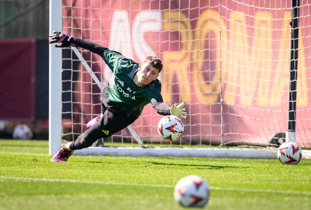 Trigoria, la rifinitura alla vigilia dell’Athletic Club – FOTO GALLERY - immagine 8