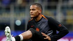 Akanji: “Non abbiamo paura di nessuno, siamo primi con sei punti di vantaggio”