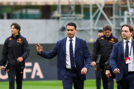 GERMOGLI PH: 17 APRILE 2025 FIRENZE STADIO ARTEMIO FRANCHI CONFERENCE LEAGUE FIORENTINA VS CELJE NELLA FOTO PALLADINO Palladino