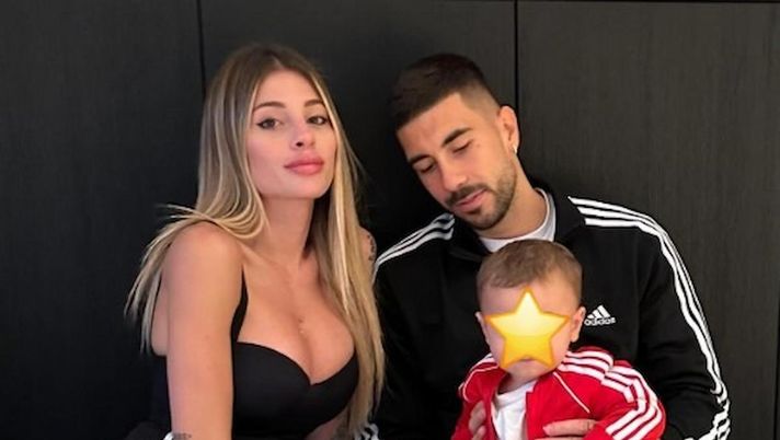 Chiara Nasti e Zaccagni in posa con Thiago. Arrivano gli haters ma c’è chi li difende - immagine 1