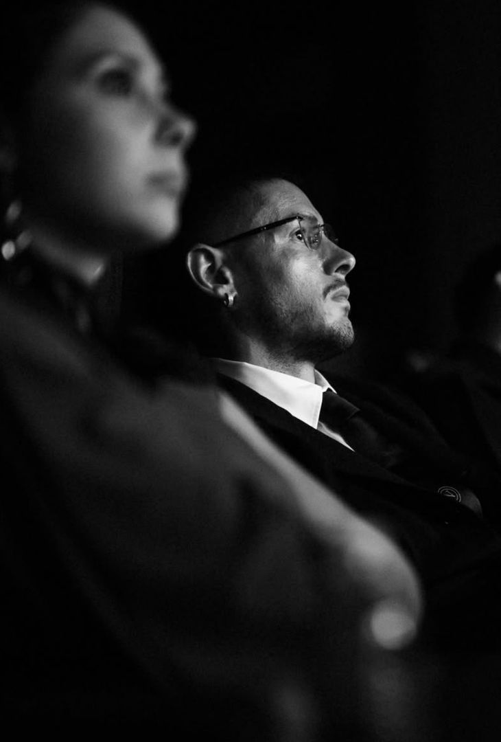 Conte e i calciatori alla prima di “Ag4in”! L’emozione degli azzurri LE FOTO - immagine 2