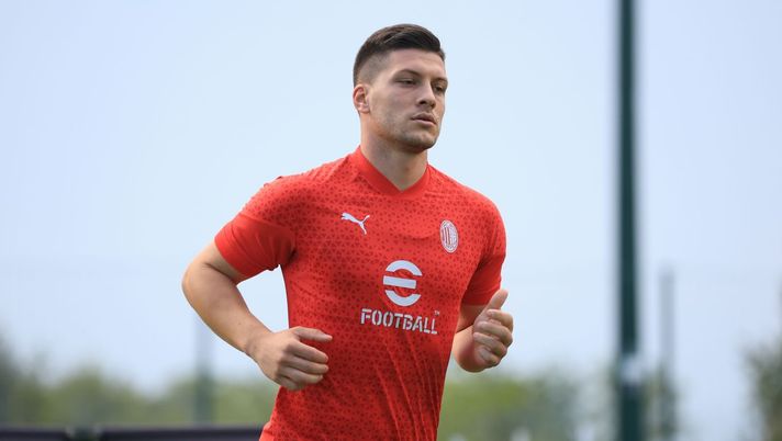 CdS – Milan, se Giroud non recupera è pronto Jovic: già 2 i gol segnati all’Inter - immagine 1