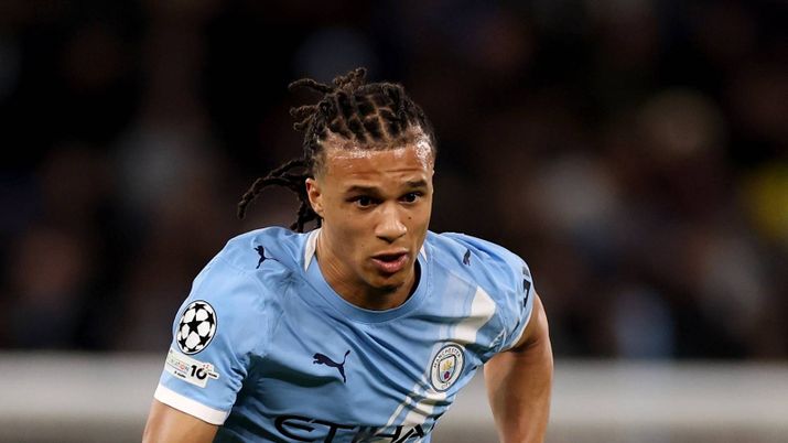 Nathan Aké, qui con la maglia del Manchester City