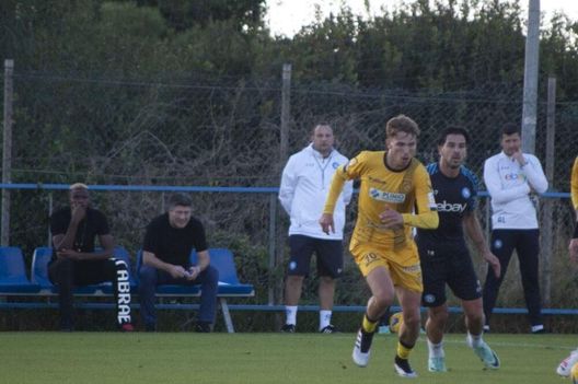 Foto SS Juve Stabia FOTO Osimhen, niente allenamento congiunto: primo colloquio con Mazzarri- immagine 3
