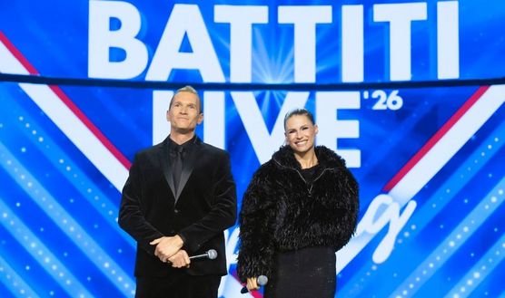 UFFICIALE / Selvaggia Lucarelli condurrà l’Isola dei Famosi con Alvin- immagine 3