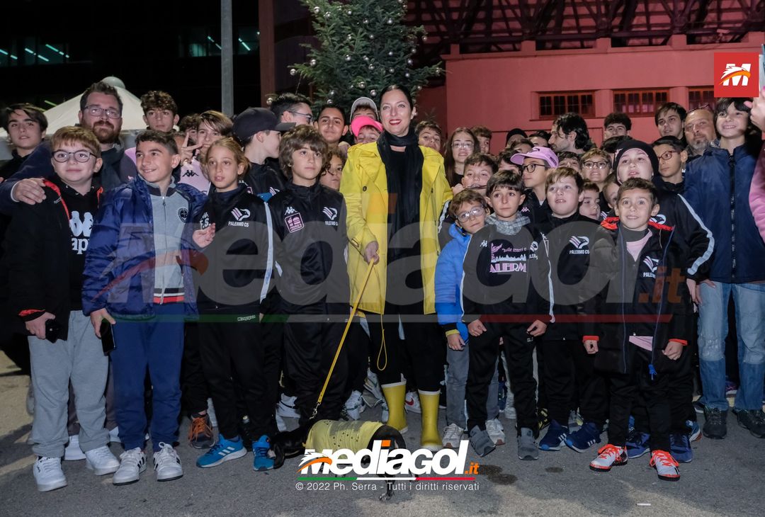 FOTO Palermo: Accardi, Saric e Gomes accendono l’albero al ‘Barbera’ (Gallery) - immagine 66