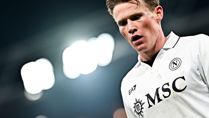 FOTO McTominay e la frase di benvenuto a Napoli: “Prendi il rischio o perdi l’occasione” - immagine 1