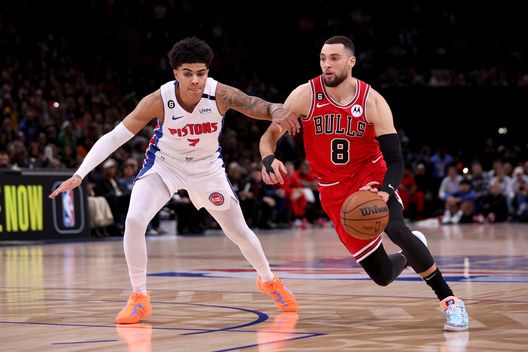 Bulls in caduta libera con 3 sconfitte consecutive (Photo by Dean Mouhtaropoulos/Getty Images) Magic-Bulls, NBA: dove vedere la partita in streaming gratis e diretta TV- immagine 2