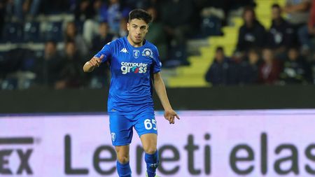 EMPOLI, ITALY - OCTOBER 01: Fabiano Parisi of Empoli FC in action during the Serie A match between Empoli FC and AC MIlan at Stadio Carlo Castellani on October 1, 2022 in Empoli, Italy. (Photo by Gabriele Maltinti/Getty Images)