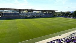 Allenamento terminato. Seduta intensa. Al Viola Park presenti pochi tifosi