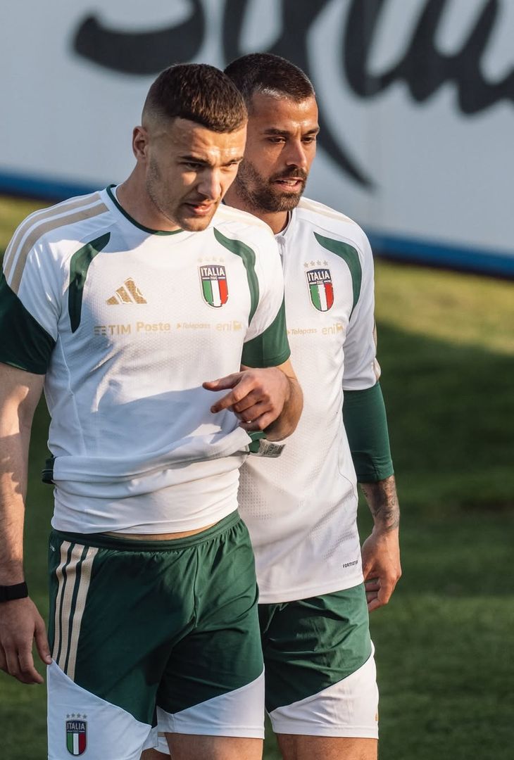 L’Italia chiamò! Gli scatti dei partenopei con la maglia della Nazionale – GALLERY - immagine 7