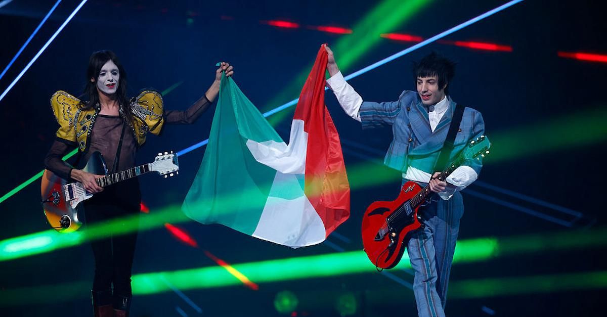 Eurovision Song Contest, confermato Corsi. Ipotesi ‘scintillante’ su chi sarà in coppia con lui