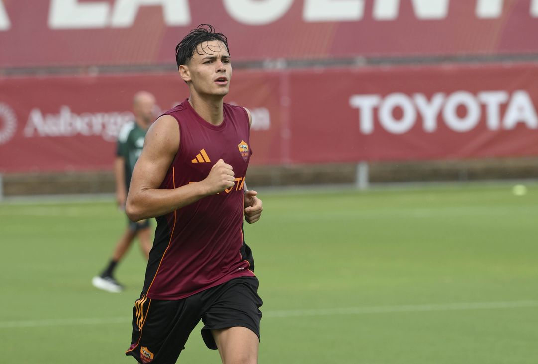 Raduno Roma, le immagini dei primi test fisici a Trigoria- FOTO GALLERY - immagine 40