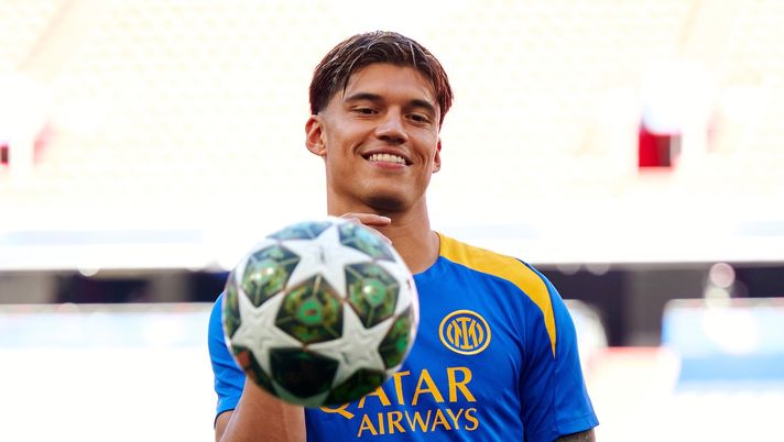 MUNICH, GERMANY - MAY 30: Joaquin Correa of FC Internazionale during the FC Internazionale Milano training session ahead of the UEFA Champions League Final 2025 between Paris Saint-Germain and FC Internazionale Milano at on May 30, 2025 in Munich, Germany. (Photo by Mattia Ozbot - Inter/Inter via Getty Images) Moretto – Correa lascia l’Inter: firmerà con il Botafogo fino al 2027 - immagine 1