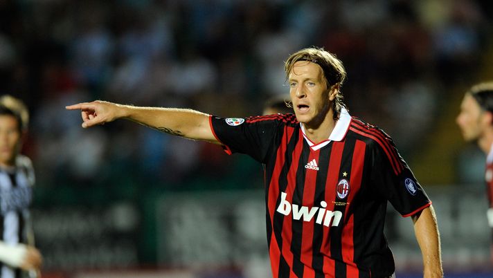 Milan-Cagliari 3-0: l'ultima firma in rossonero di Ambrosini