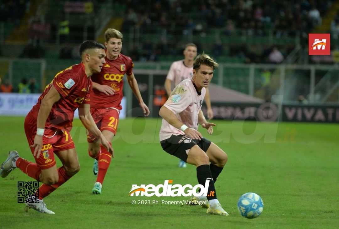 FOTO Palermo-Catanzaro 1-2, 15ª giornata Serie B 2023-2024 (GALLERY) - immagine 4