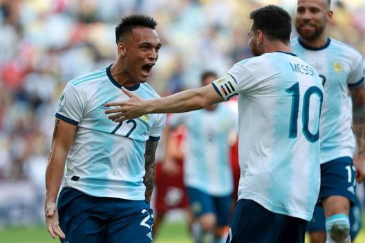 Zanetti: “Inter vuole primo posto nel girone di CL. Lautaro erede Messi, è un leader”- immagine 3
