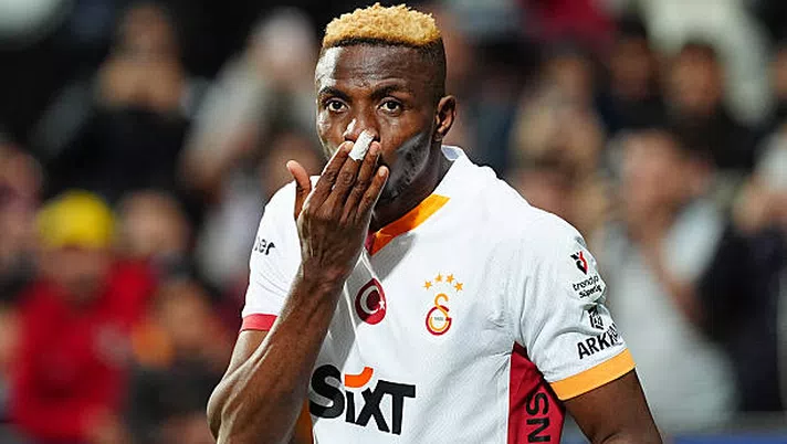 Non solo Osimhen, lo United piomba su due obiettivi del Napoli: i nomi - immagine 1