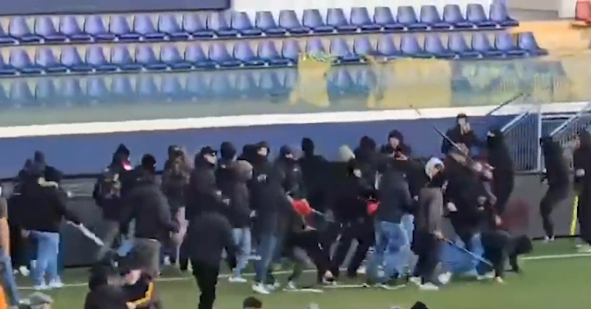 Serie D, scontri tra tifosi dopo la sfida L’Aquila Sambenedettese | VIDEO