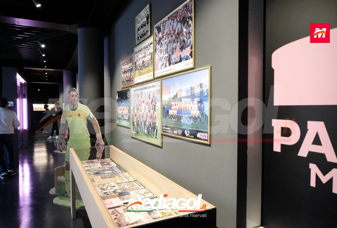 FOTO PALERMO, i tifosi rosanero in tour allo stadio ‘Renzo Barbera’ (GALLERY) - immagine 47