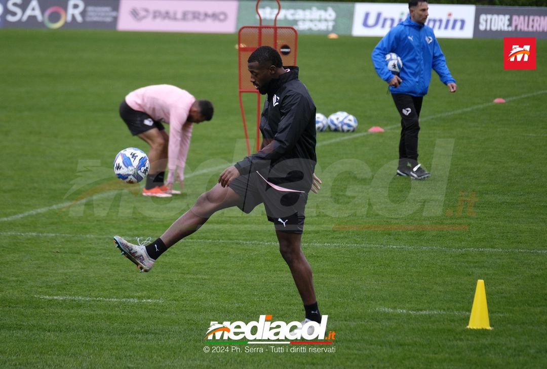 FOTO Ritiro Palermo, le immagini della seduta mattutina a Livigno (Gallery) - immagine 26