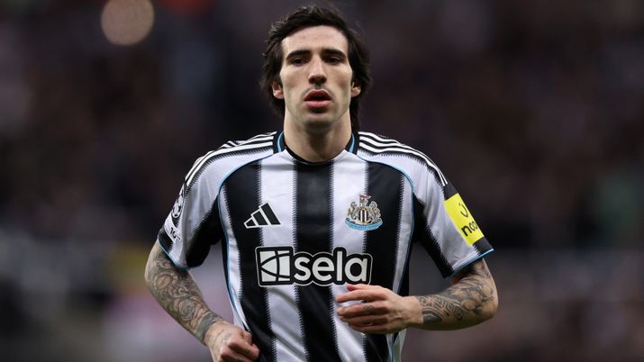 Sandro Tonali (centrocampista Newcastle) | Premier League News (Getty Images) Calciomercato, tre top club su Tonali: il Newcastle chiede una cifra shock per la cessione